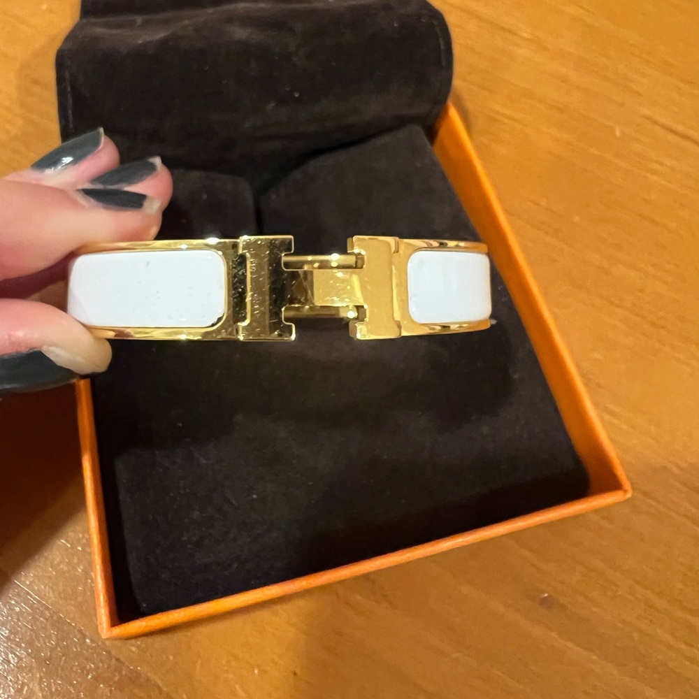Hermes Bangle